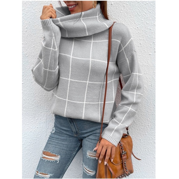Grey Grid Printed Long Sweater Plaid Pattern Split Sides Pullover Turtleneck - Picture 8 of 16